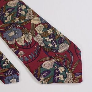 Cellini Collection Floral‎ Print Red Short Wide Silk Tie